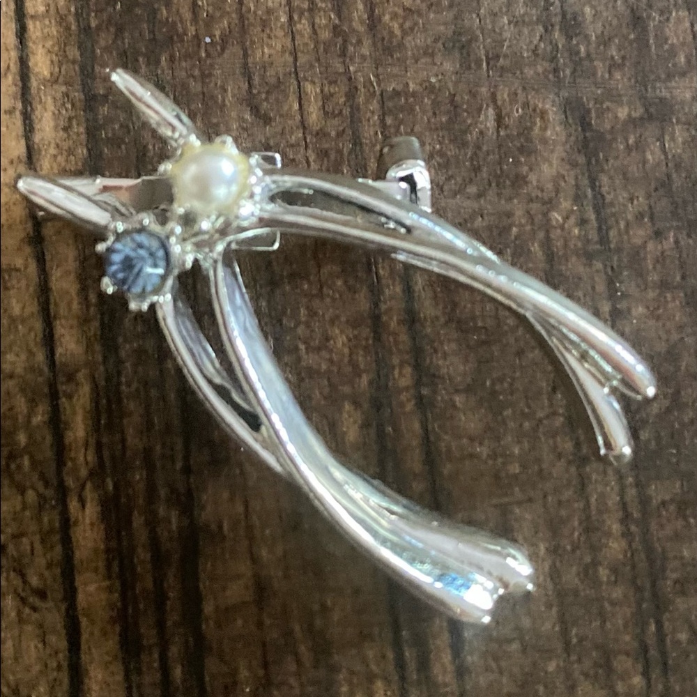 Gerry's Vintage Broach Pin horseshoe blue stone